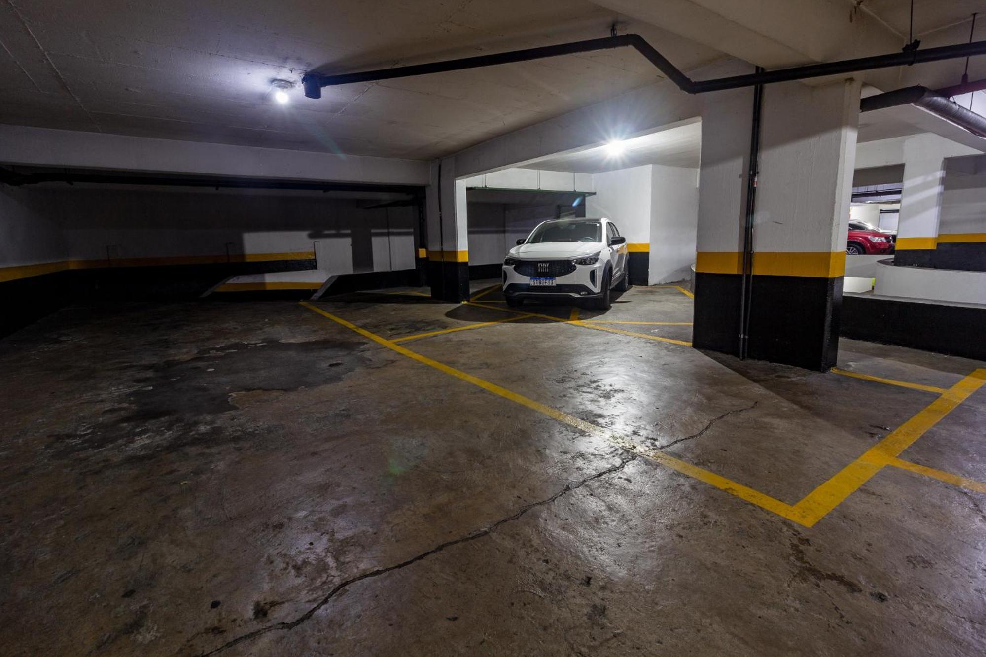 Moema 1 Dormitorio 1Vaga C/Servicos 圣保罗 外观 照片